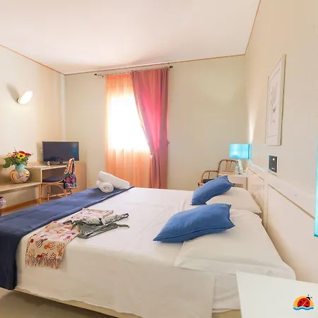 Hotel Paradise Selinunte 4*