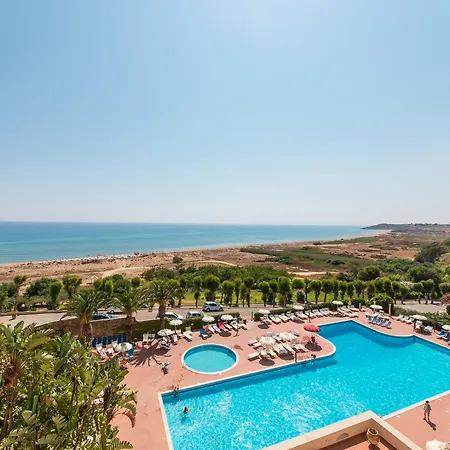 Paradise Hotel 4*