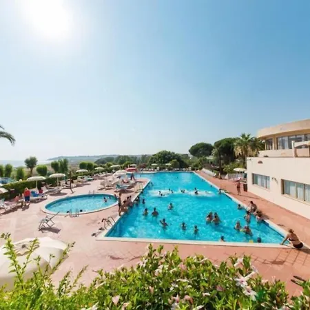 Hotel Paradise Selinunte 4*